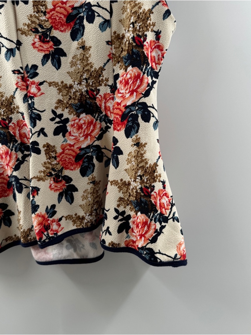 Papaya Floral Peplum Tank Top – Women’s Medium - Picture 3 of 6